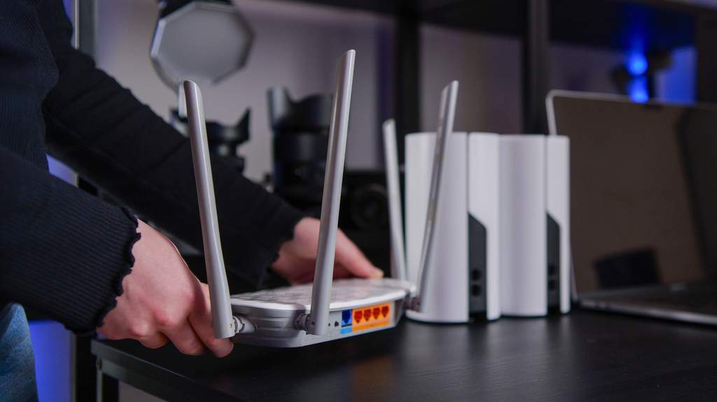 Apakah Mesh Wi-Fi Benar-Benar Bisa Mempercepat Internet Rumah Anda?