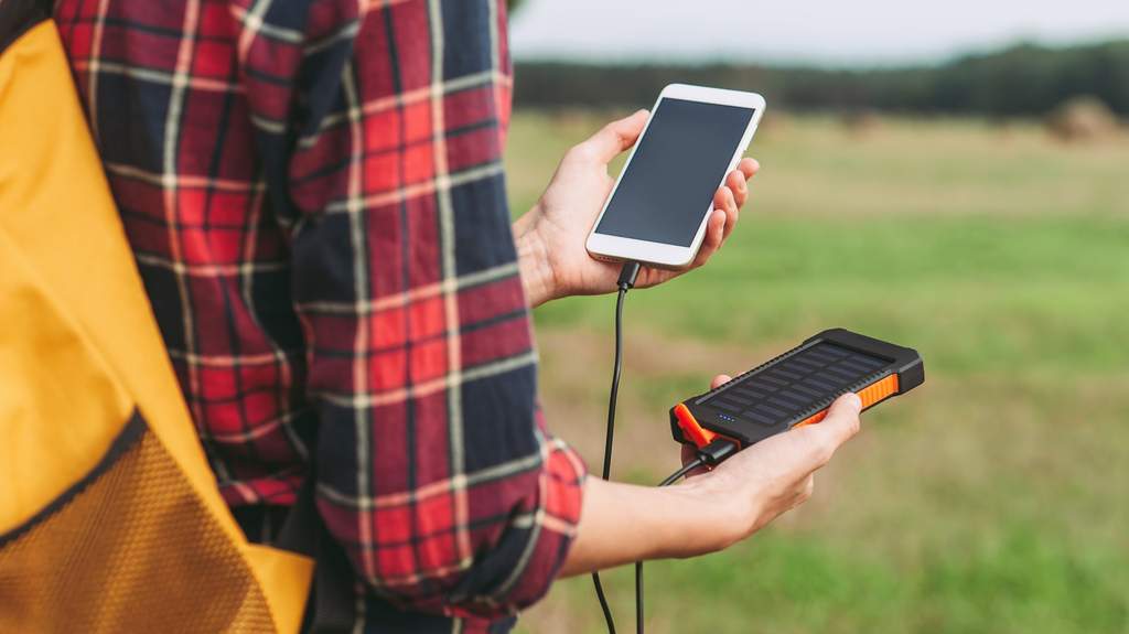 Efek Menggunakan Ponsel Saat Diisi Daya Terhadap Baterai