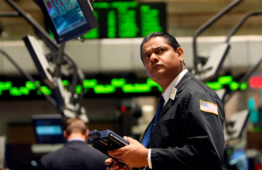 Dilema Saham Magnificent Seven: Arus Kas Bebas Negatif atau Valuasi