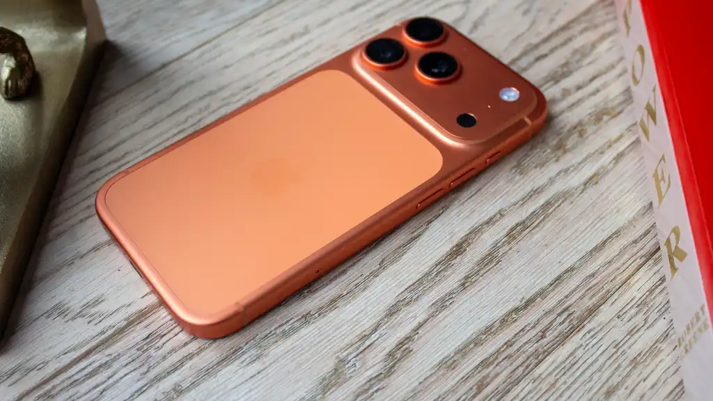Bocoran iPhone 18 Series: Jadwal Rilis, Spesifikasi, dan Prediksi Harga