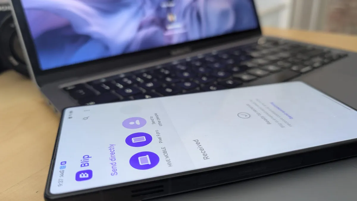 Tampilan aplikasi Blip untuk transfer file cepat antar perangkat Android dan PC